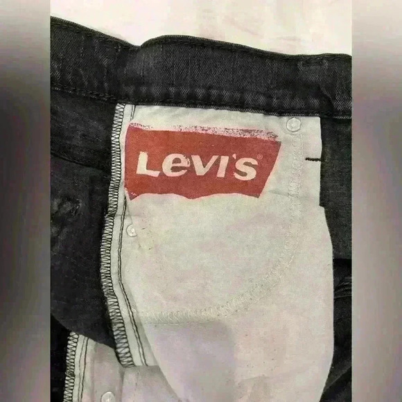 Levis 521 29x30 - Picture 2 of 6